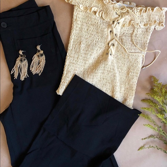 Rose Lace-up Bodysuit - Picture 2 of 3